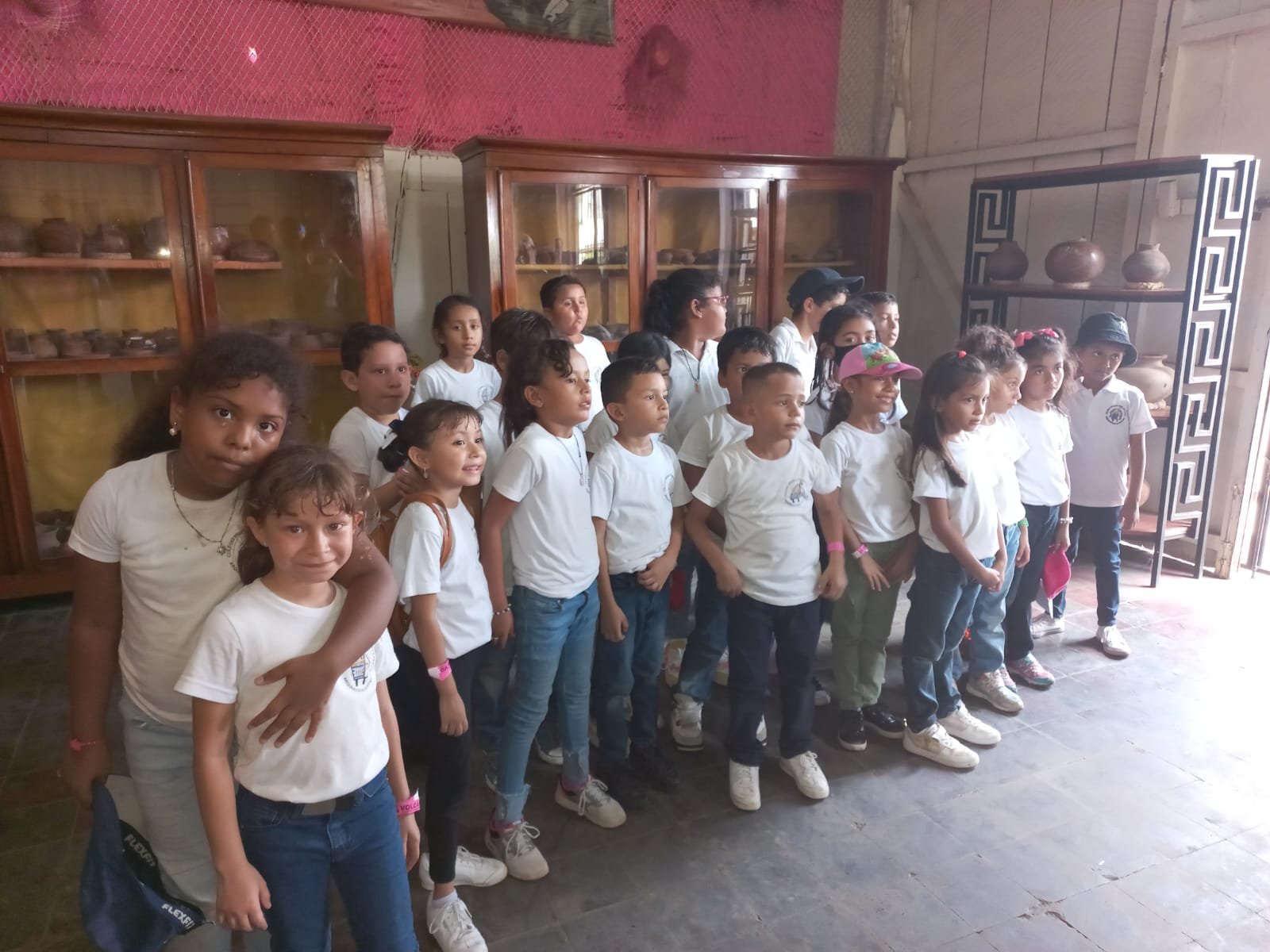 Estudiantes en visita educativa